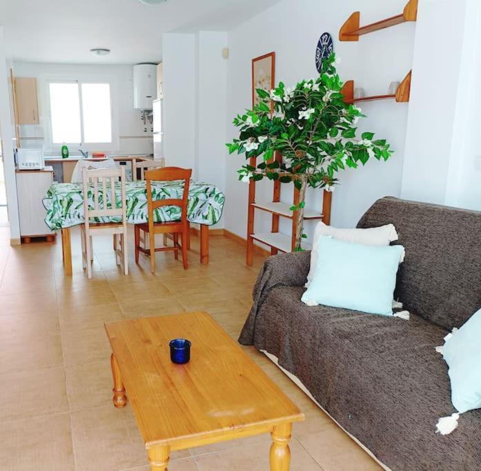 ベラ Casa Familiar A Pie De Piscinaヴィラ エクステリア 写真