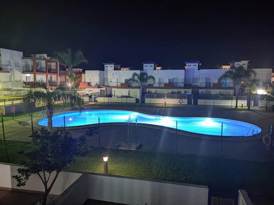 ベラ Casa Familiar A Pie De Piscinaヴィラ エクステリア 写真