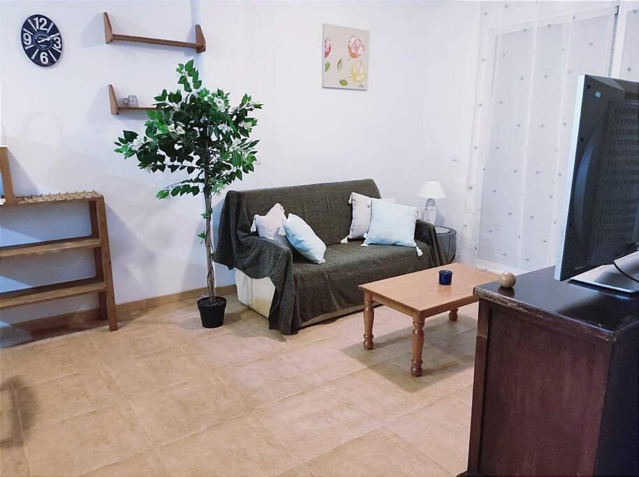 ベラ Casa Familiar A Pie De Piscinaヴィラ エクステリア 写真