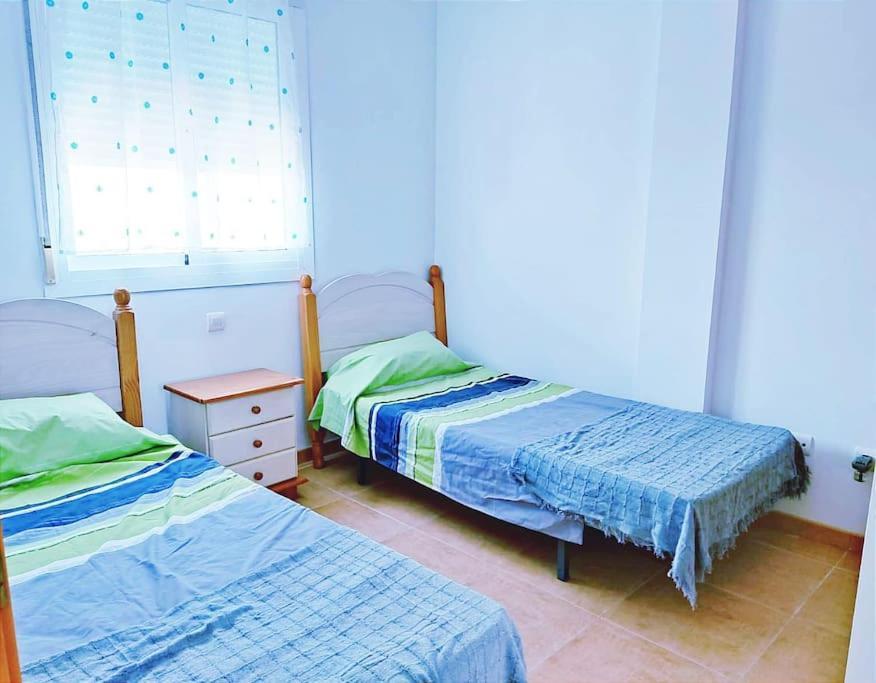 ベラ Casa Familiar A Pie De Piscinaヴィラ エクステリア 写真
